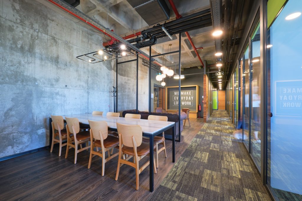 Plaza Cubes Palladium Sanal Ofis