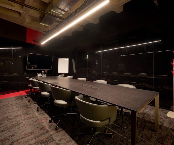 Plaza Cubes Ferko Sigrature Meeting Room