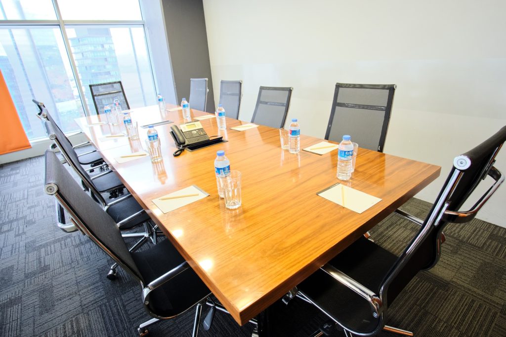 Plaza Cubes Paragon Tower Meeting Room